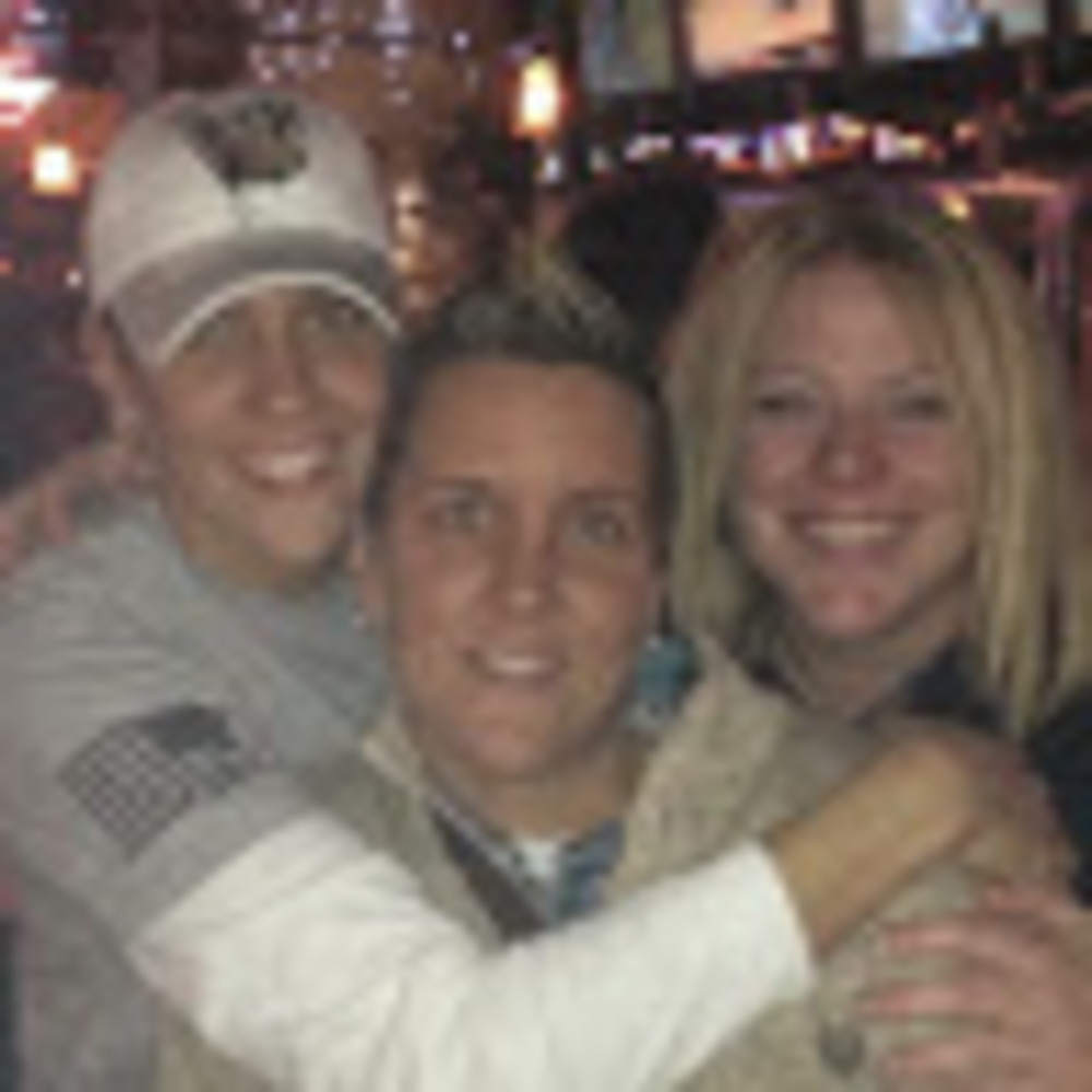 Meet your Posher, Brooke